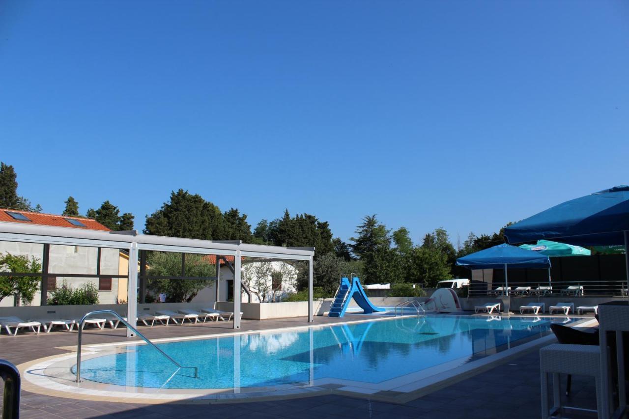 Resort Zatisje Савудрия Экстерьер фото